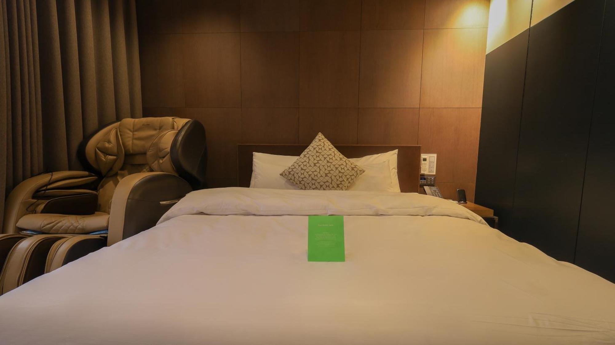 Pangyo Business & Tourist Hotel Kynd Seongnam Bagian luar foto