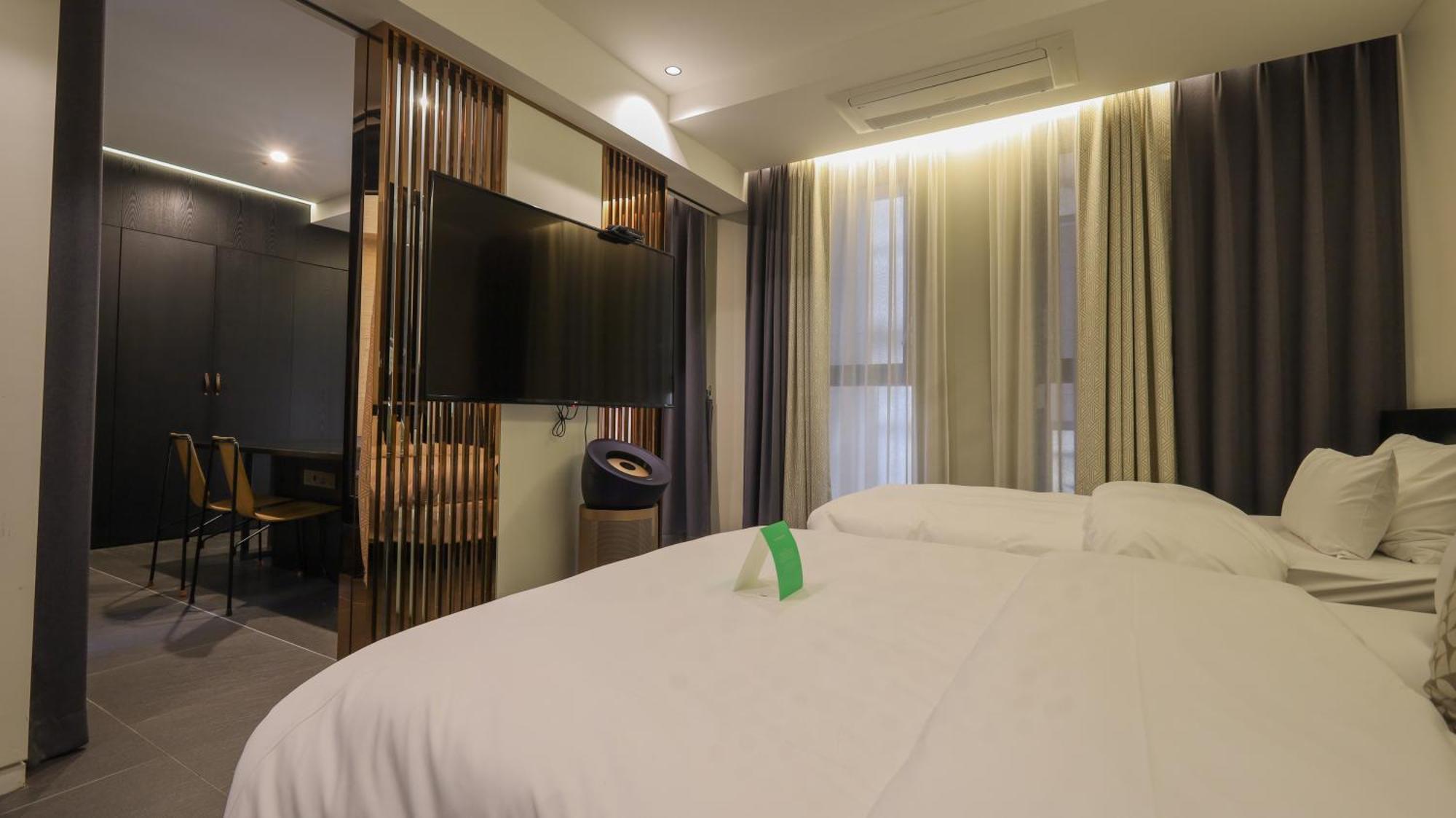 Pangyo Business & Tourist Hotel Kynd Seongnam Bagian luar foto