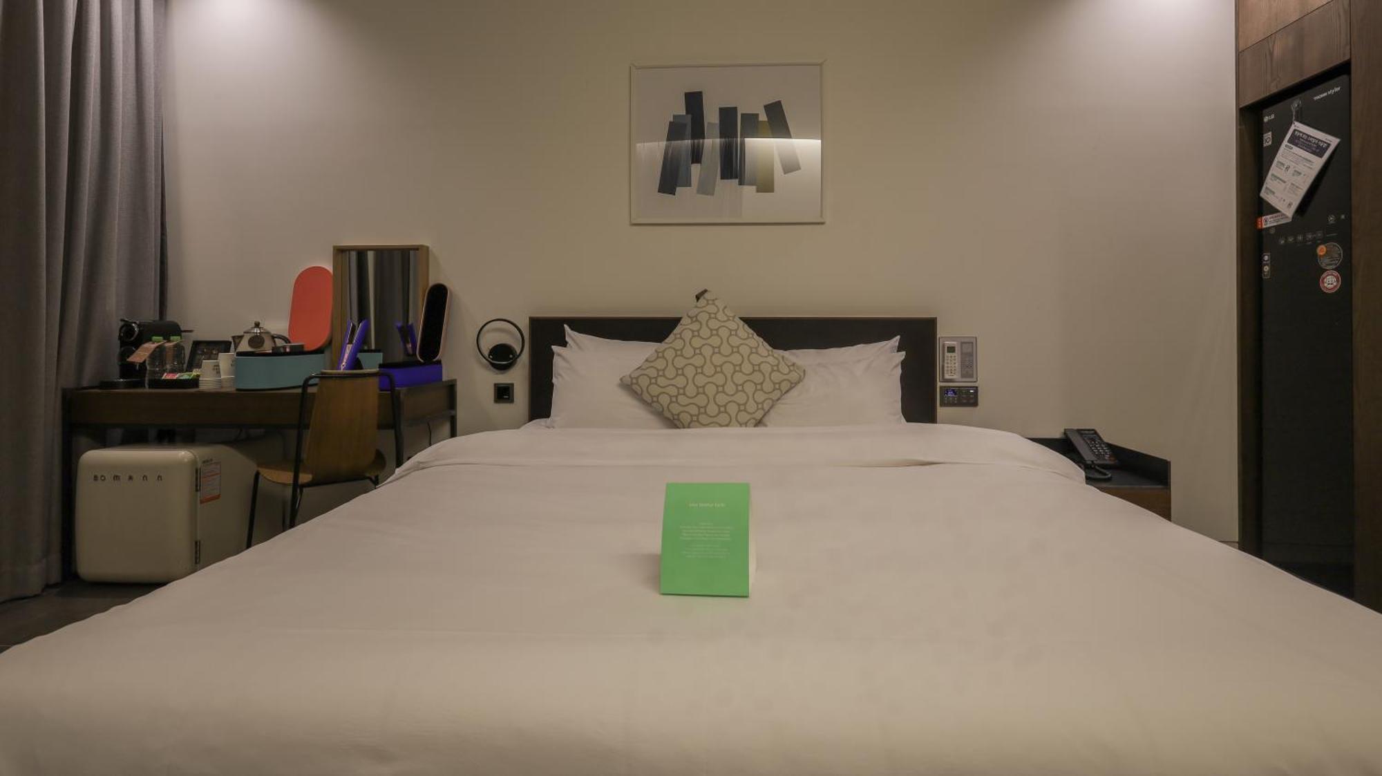 Pangyo Business & Tourist Hotel Kynd Seongnam Bagian luar foto